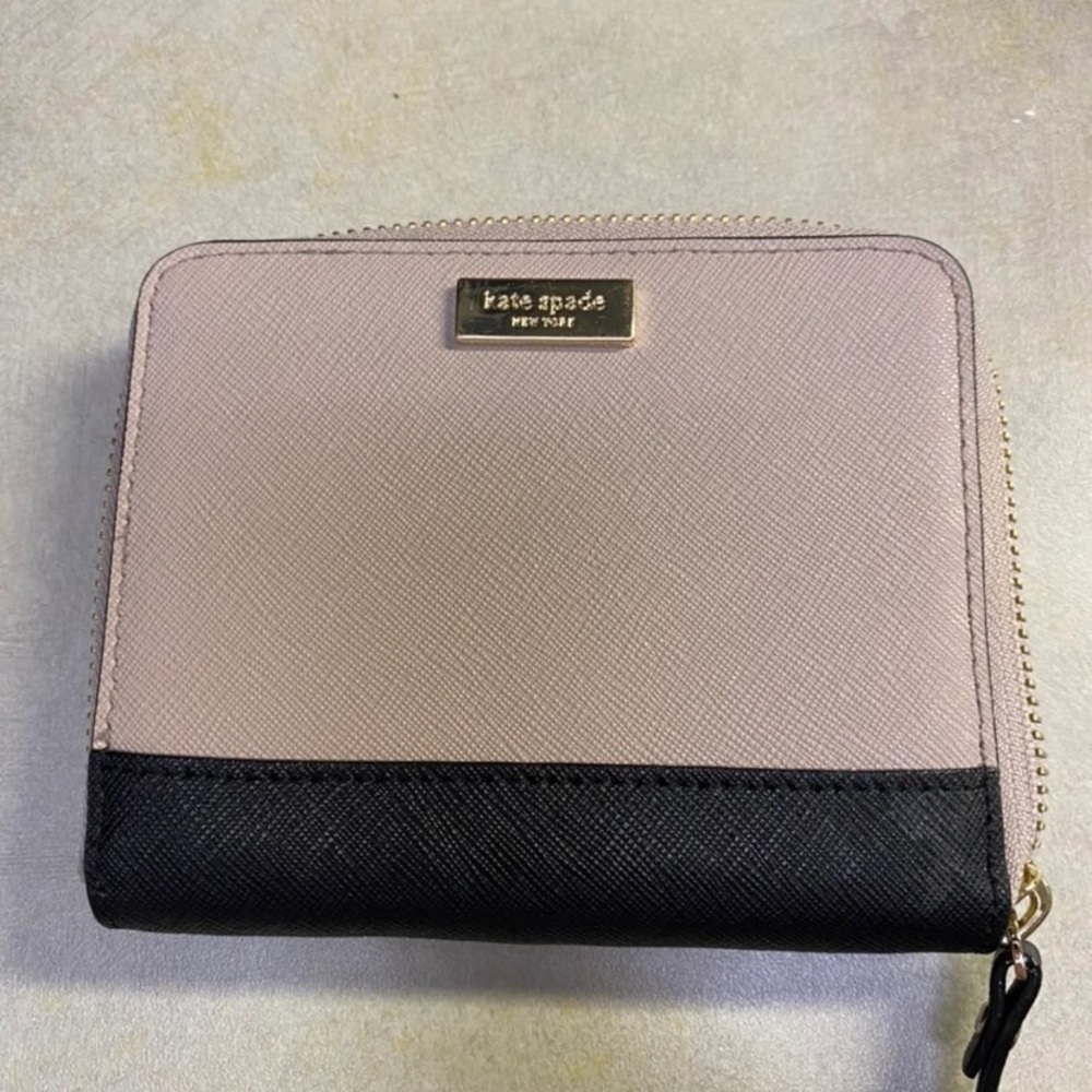 NEW Kate Spade ♠️ Wallet